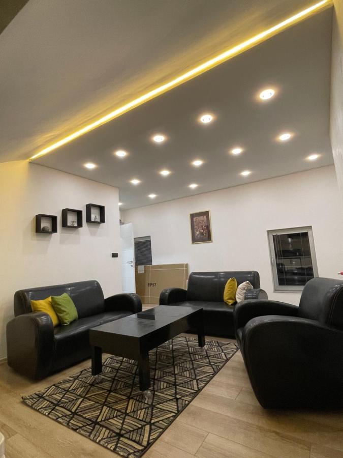 Luna Apartment Novi Pazar Eksteriør billede