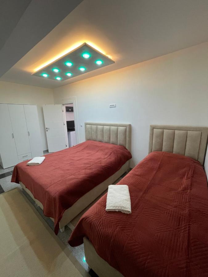 Luna Apartment Novi Pazar Eksteriør billede