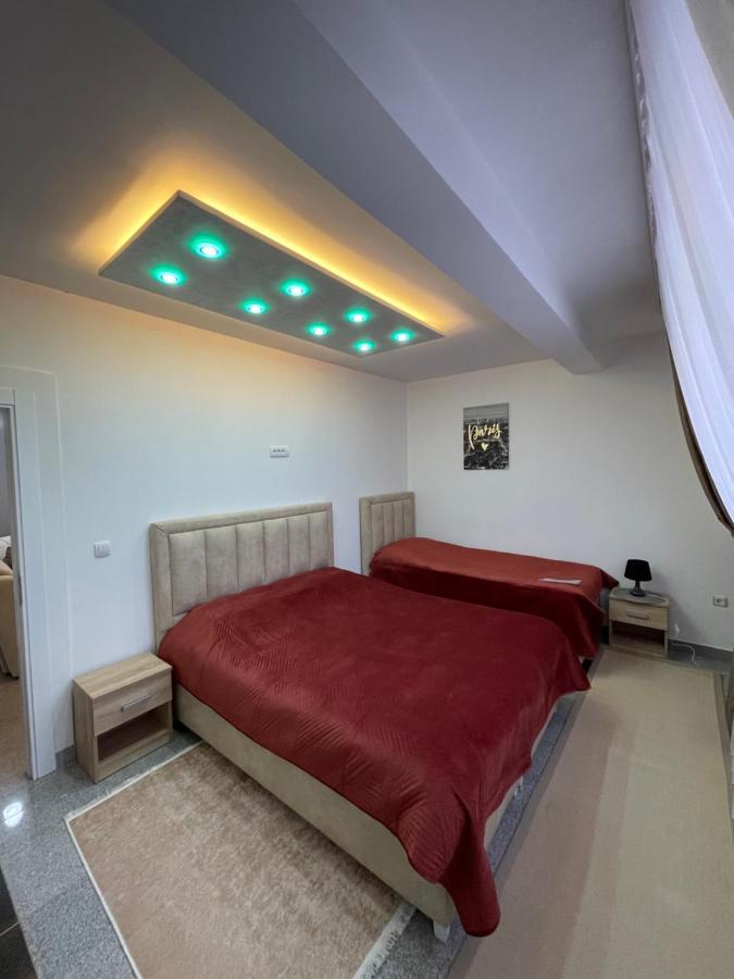 Luna Apartment Novi Pazar Eksteriør billede